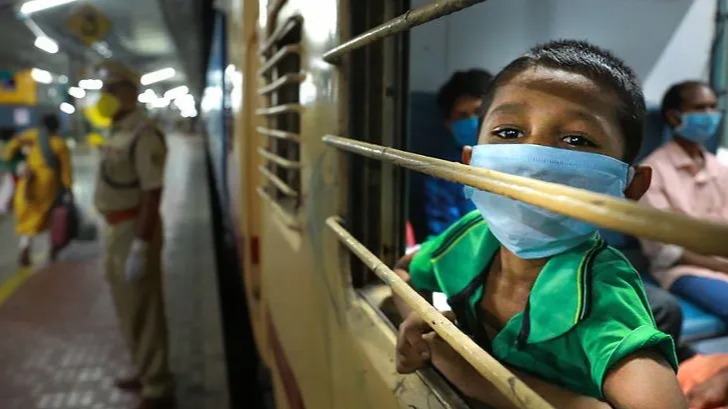 indian, railway, special, train, 50lakh, traveller, 85lakh, free, food, water