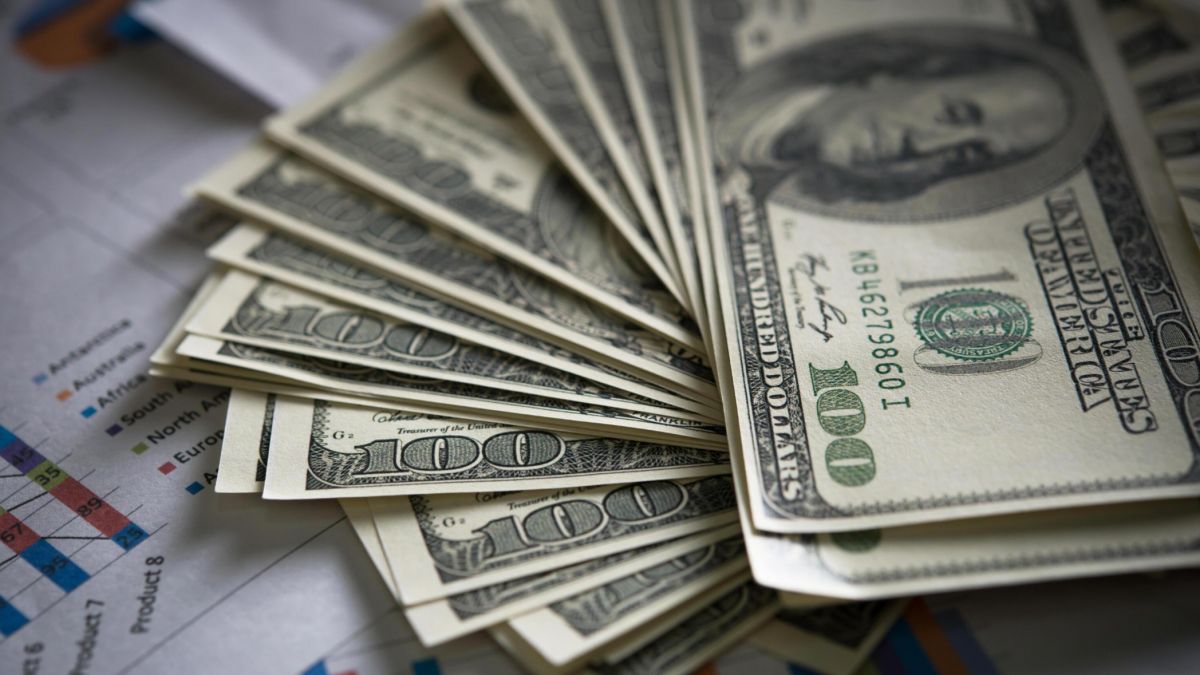 अमेरिका ब्याज दर,  फेडरल रिजर्व,  ब्याज दर में कटौती,  भारतीय अर्थव्यवस्था,  निवेश,  शेयर बाजार,  डॉलर,  रुपये,  मुद्रास्फीति,  आर्थिक मंदी