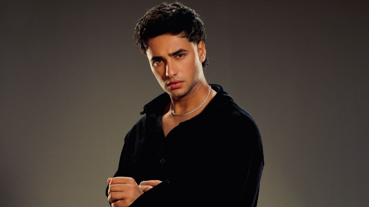 अभिषेक शर्मा ब्रॉडकास्टर से गुजारिश,  अभिषेक शर्मा इंटरव्यू हिंदी न्यूज,  भारतीय क्रिकेट ब्रॉडकास्टिंग सुधार,  युवा क्रिकेटर मीडिया प्रतिक्रिया भारत,  अभिषेक शर्मा वायरल बयान हिंदी,  क्रिकेट प्रसारण सुधार भारत,  आईपीएल खिलाड़ी इंटरव्यू खबर,  भारतीय क्रिकेट लेटेस्ट अपडेट 2026,  क्रिकेट प्रेजेंटेशन और ब्रॉडकास्टिंग,  अभिषेक शर्मा फैंस रिएक्शन न्यूज